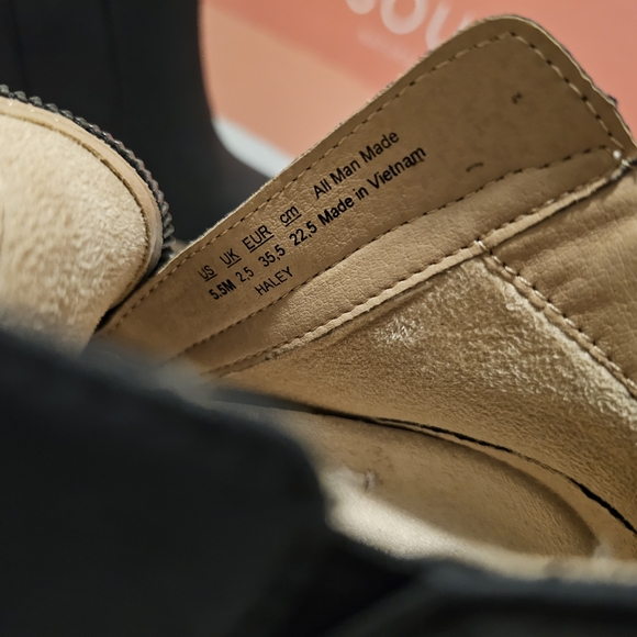 Soul Naturalizer Black Ankle Booties - Picture 5 of 9